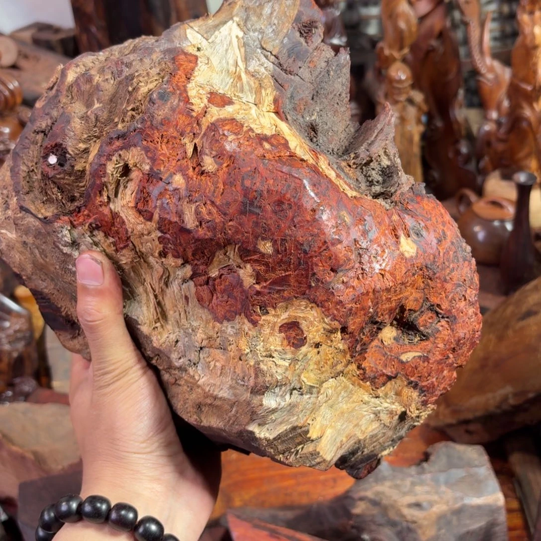 檀香紫檀（小叶紫檀）飞*