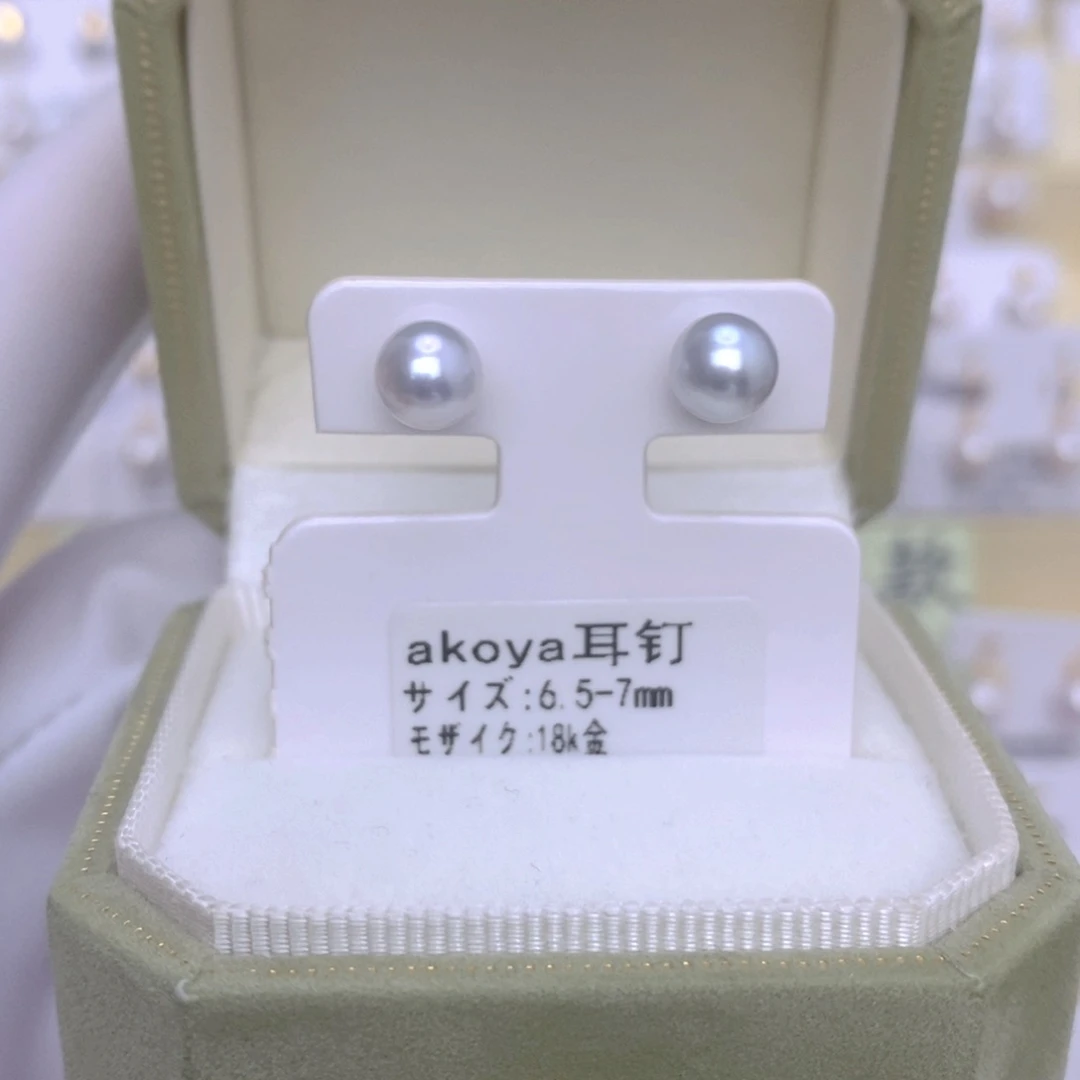 18K金镶嵌海水珍珠耳饰暖*鱼