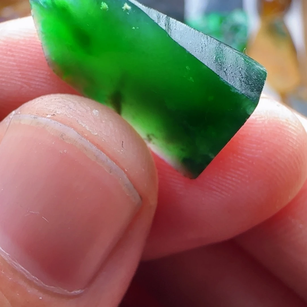 未镶嵌定制翡翠不包工