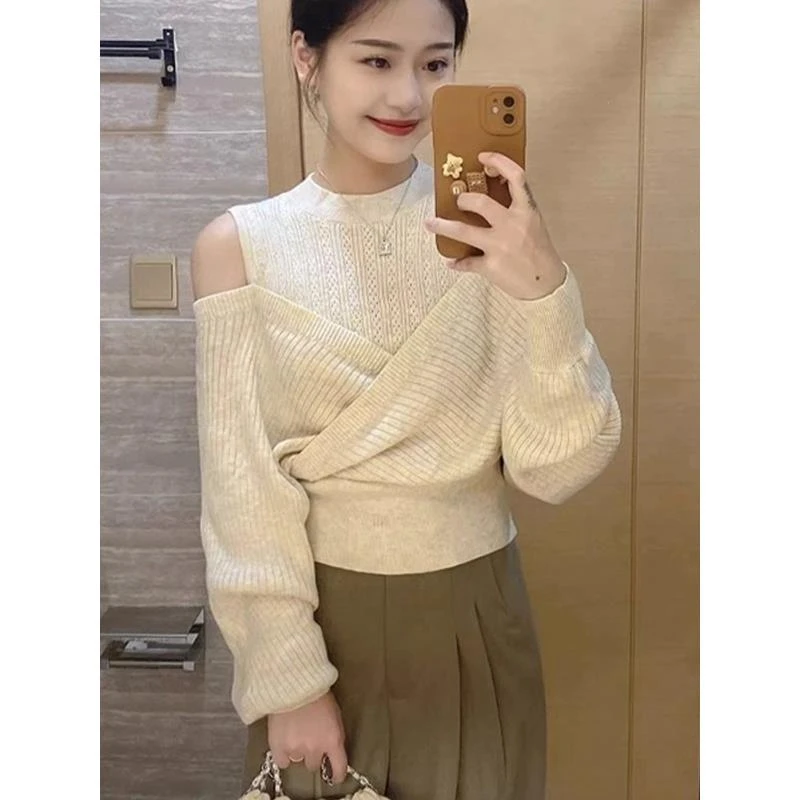 2025早秋新款假两件针织衫女季穿搭高级感独特别致小上衣露肩毛衣