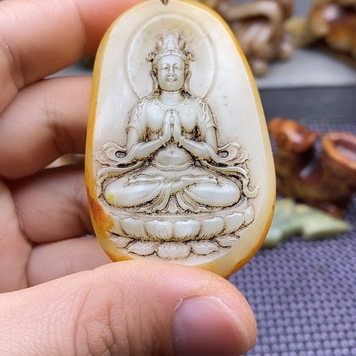 未镶嵌蛇纹石玉颈饰