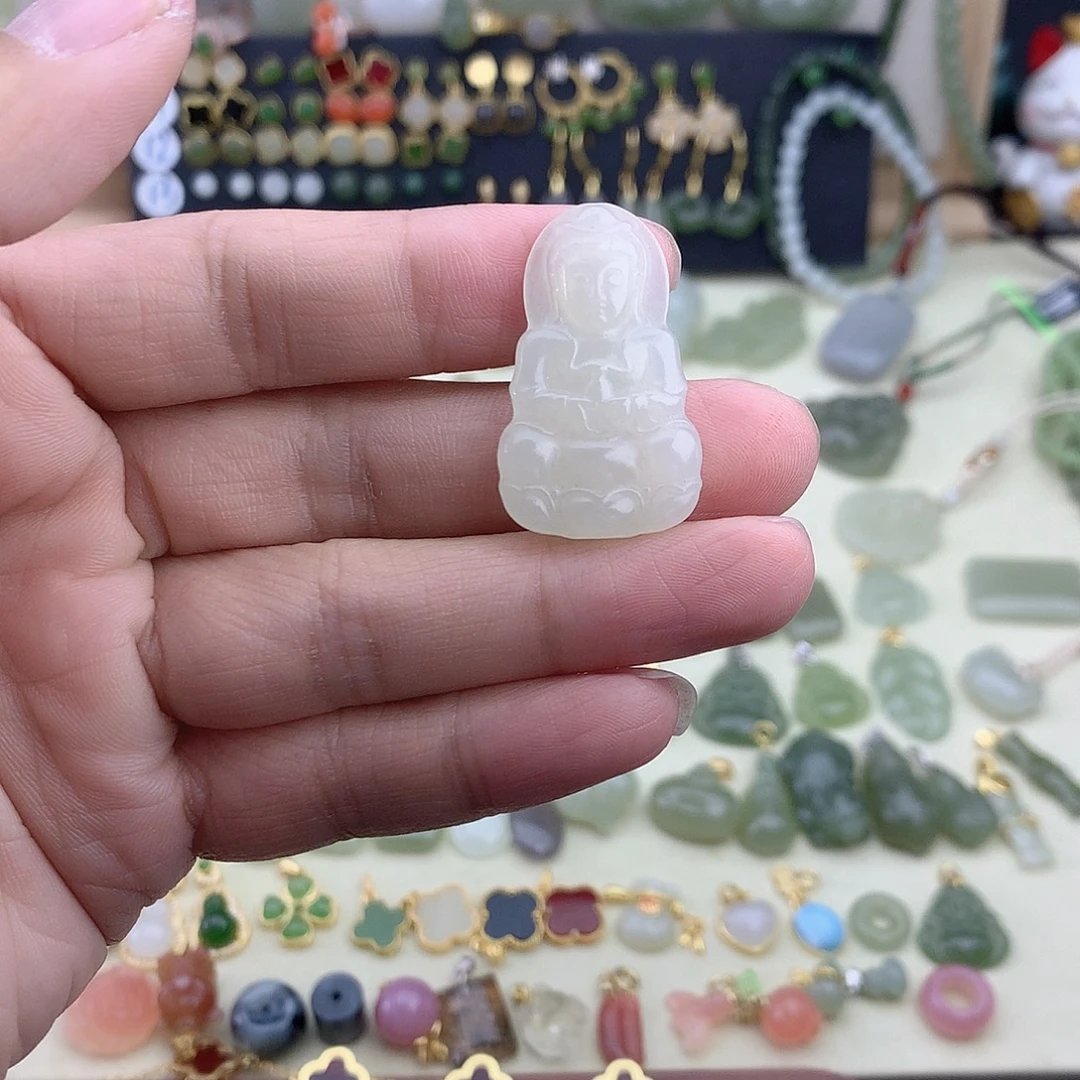 和田玉未镶嵌吊坠(不含链)