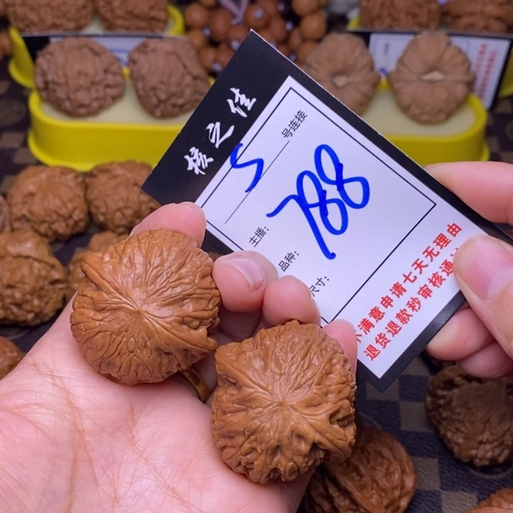 吊坠文玩核桃40铁锤788