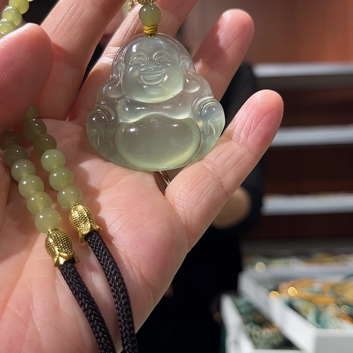 岫玉未镶嵌毛衣链