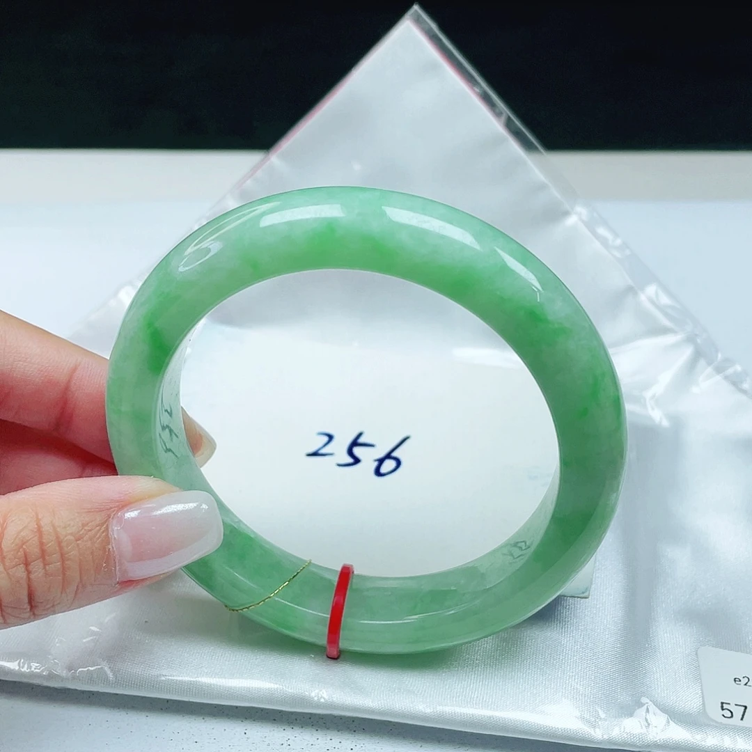 翡翠未镶嵌手镯 正圈57+