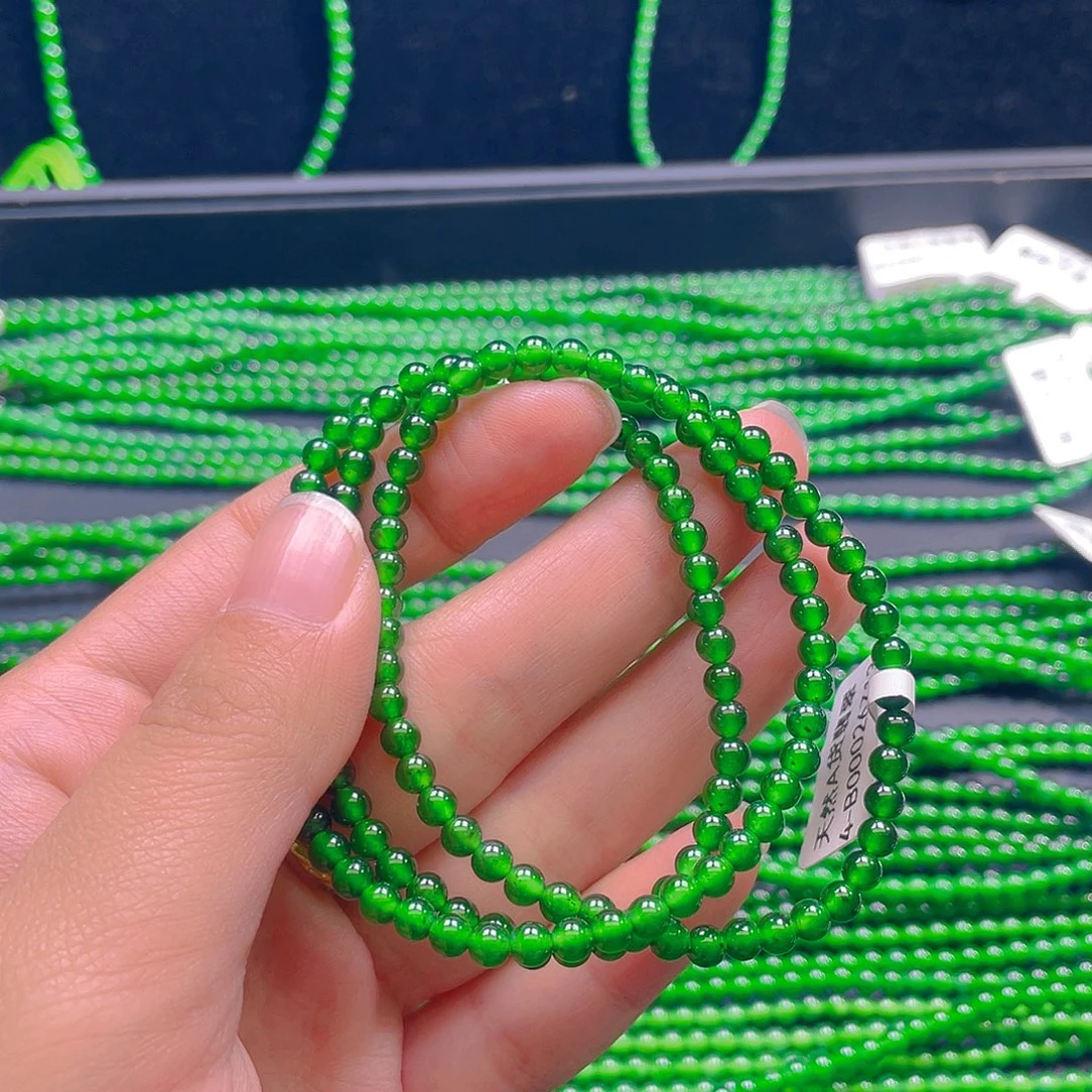 翡翠未镶嵌颈饰卡4