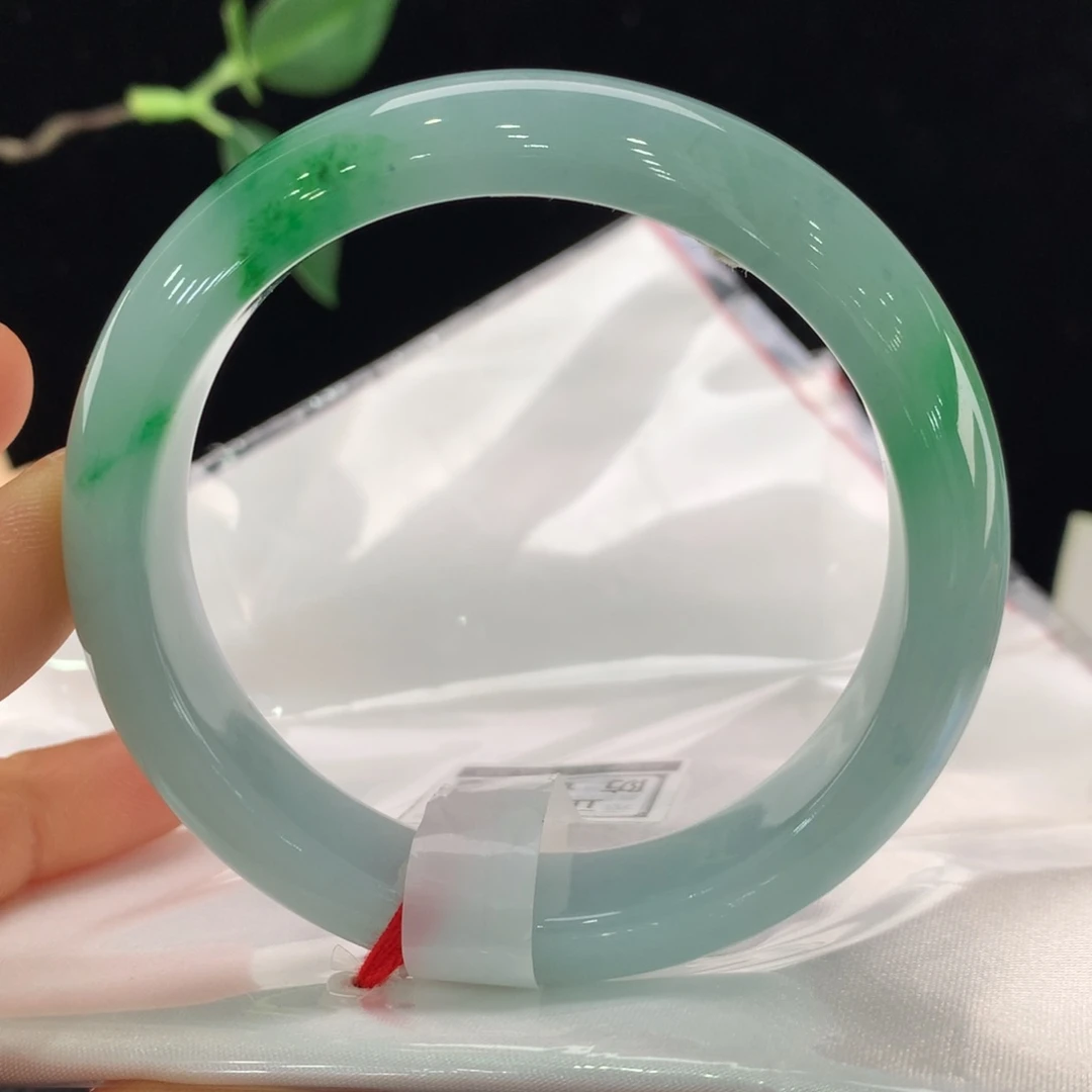 翡翠手镯未镶嵌111-1916