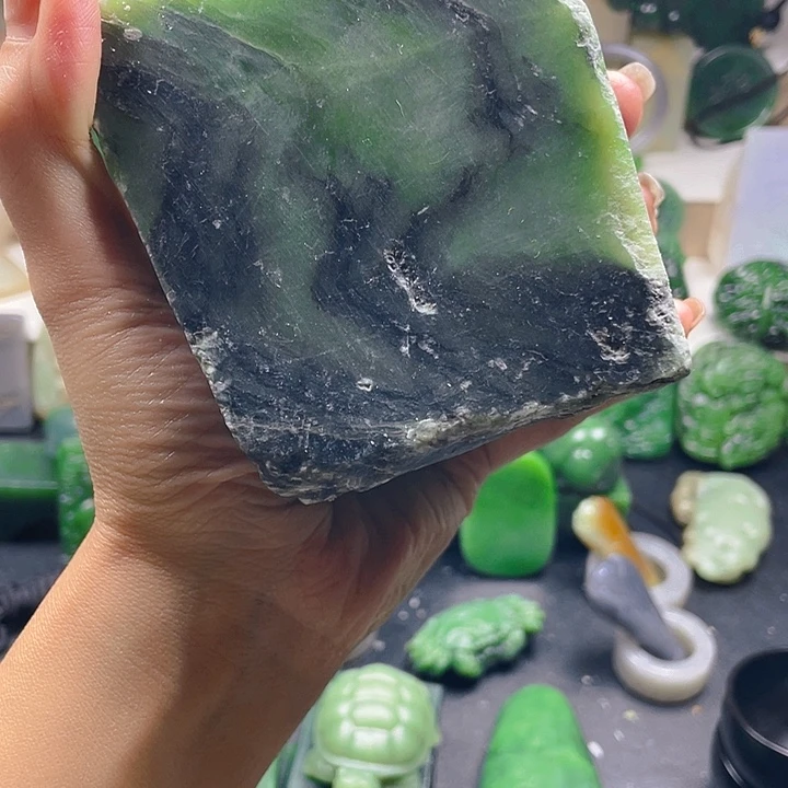 和田玉未镶嵌珠宝半成品