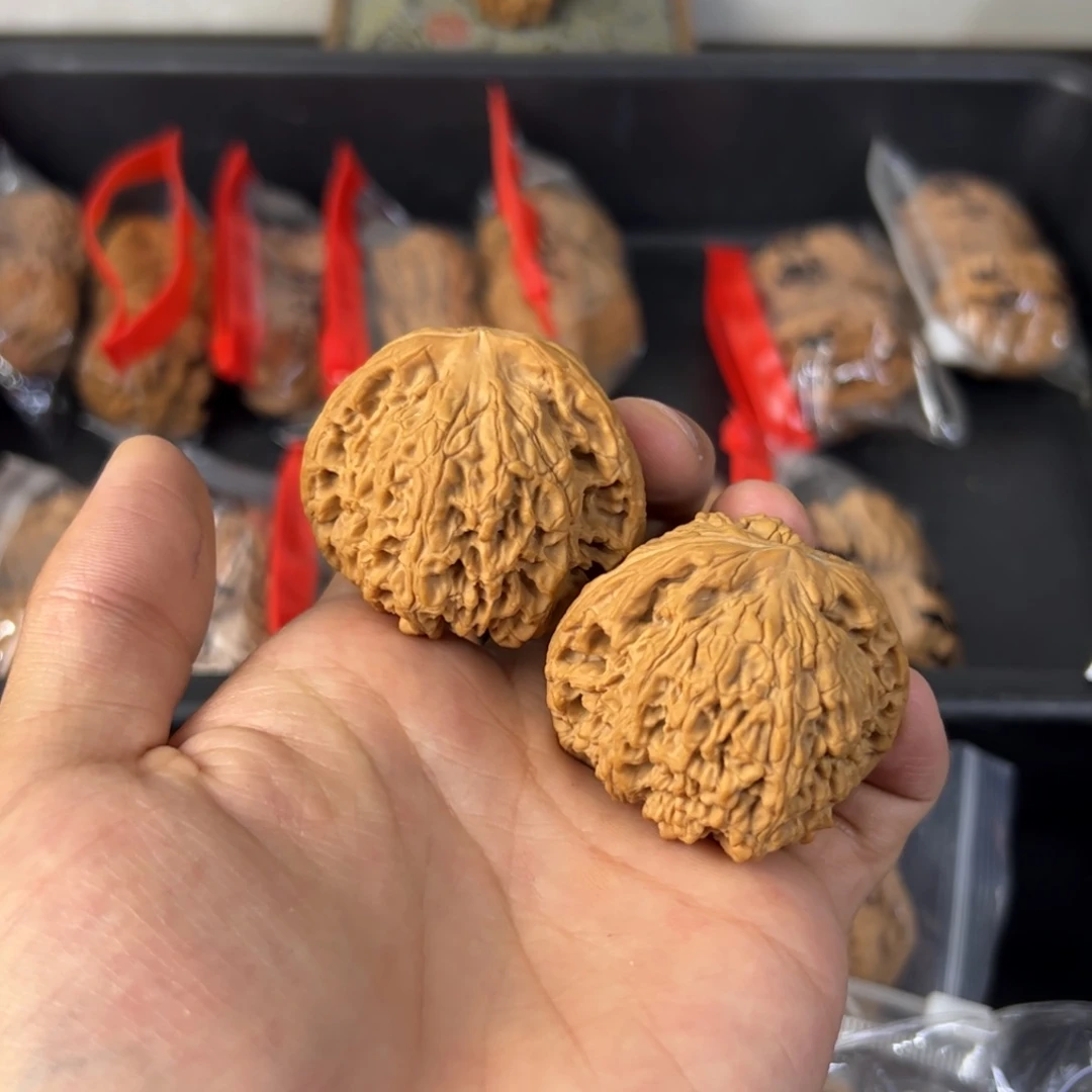 文玩核桃把件南疆石 福利款 不退不换