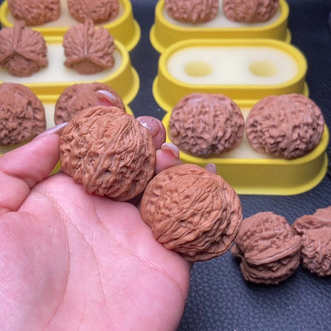 文玩核桃把件哒**哒全品40磨盘