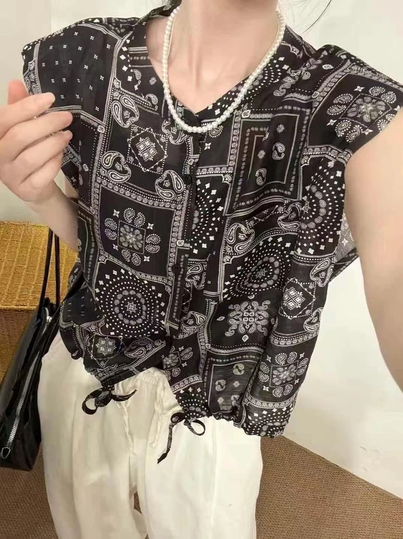 法式复古碎花无袖衬衫8509