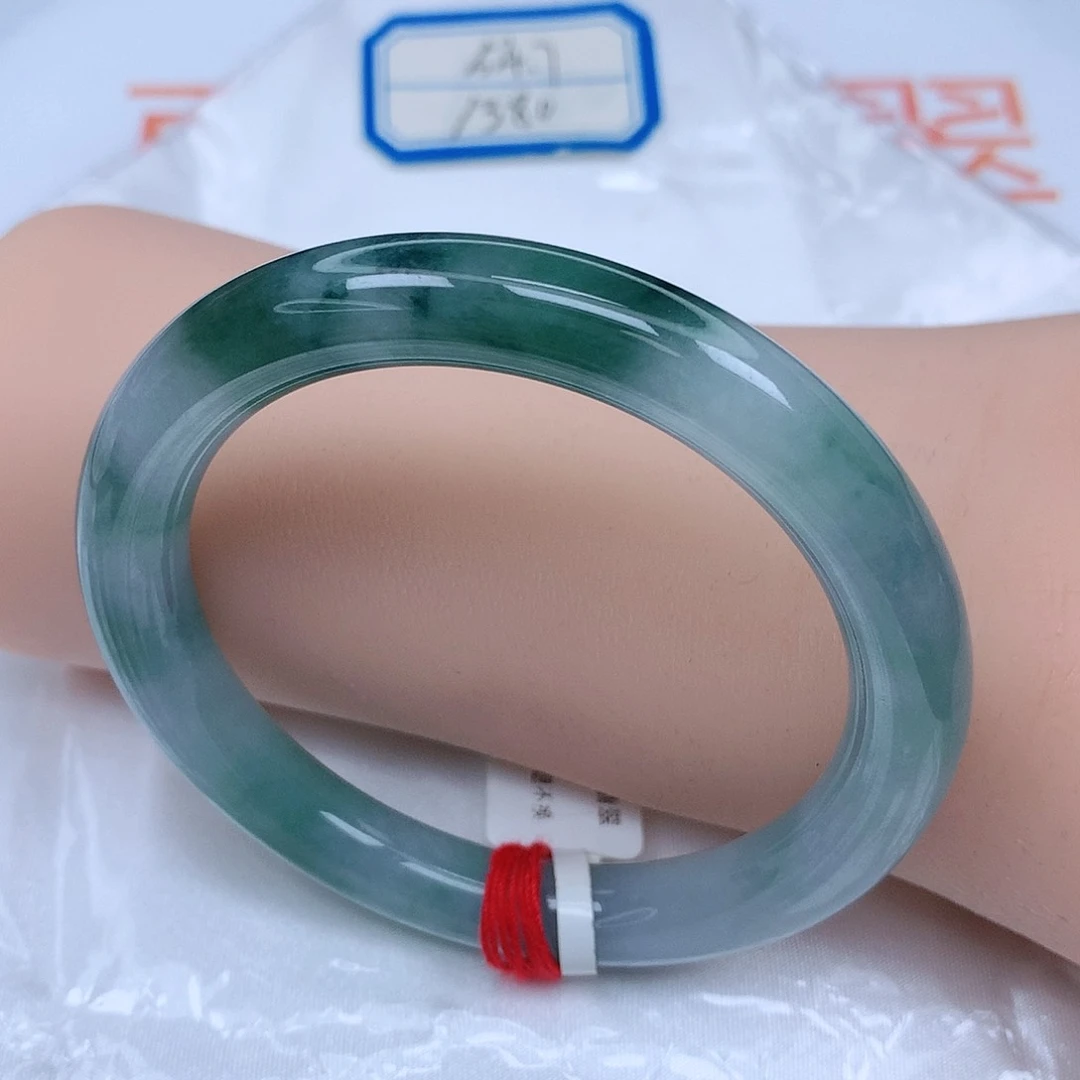 【闪购商品】未镶嵌手镯翡翠，54