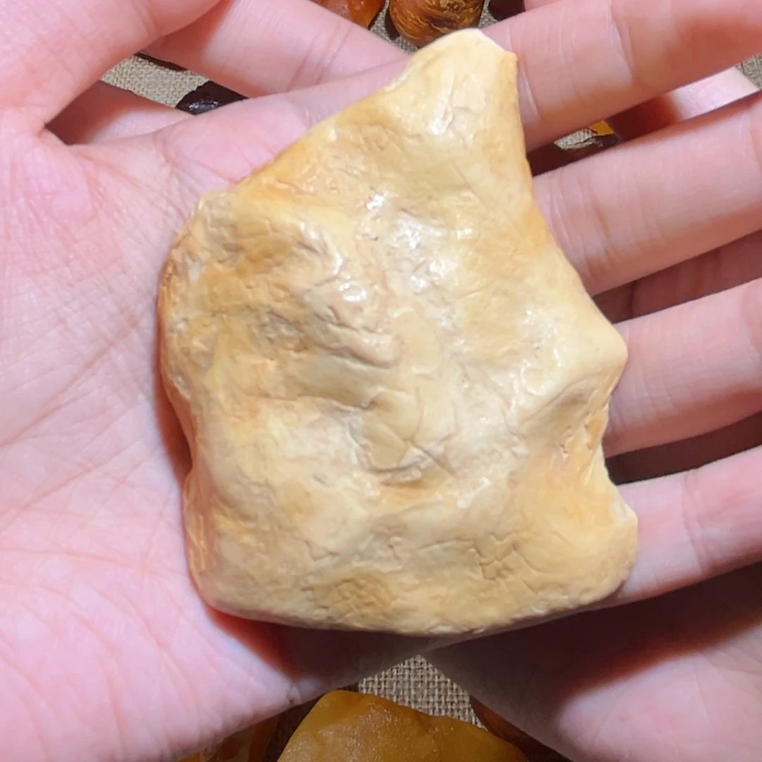 琥珀颈饰未镶嵌蜜蜡全皮瓷白手把