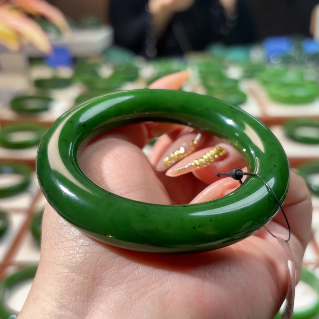 未镶嵌手镯和田玉（碧玉）55