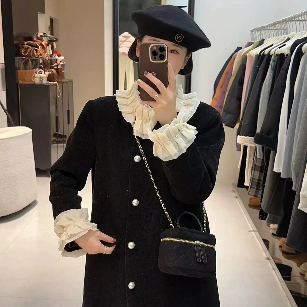 23175#【长76】2024新款时尚珠珠设计气质保暖加厚外套