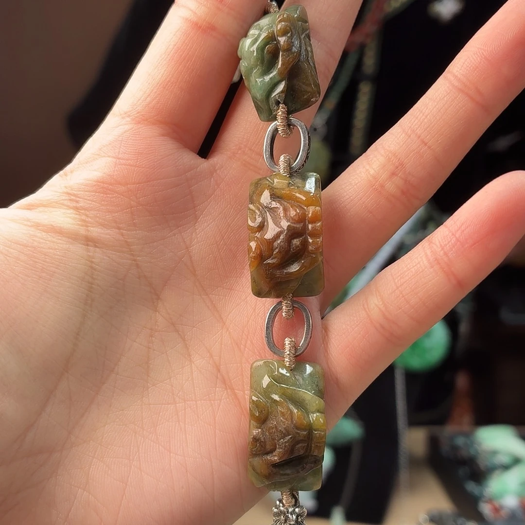 翡翠未镶嵌耳饰手串