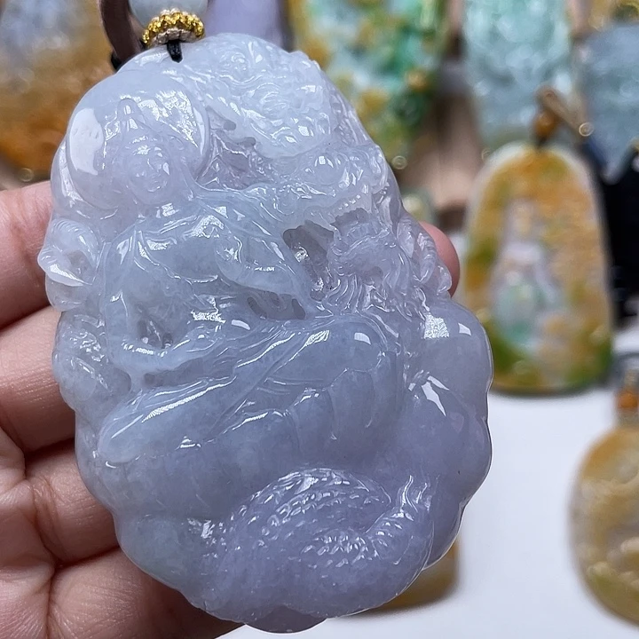 男***孑颈饰未镶嵌翡翠天然