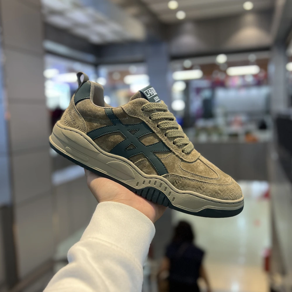 真皮翻毛皮潮流板鞋时尚运动百搭软底软面舒适男士潮流休闲鞋秋季