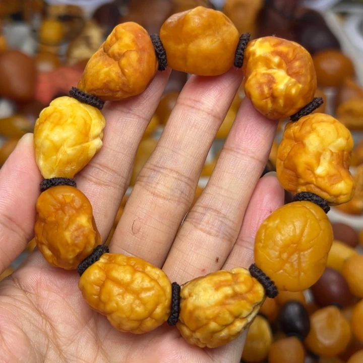 琥珀颈饰未镶嵌天然蜜蜡