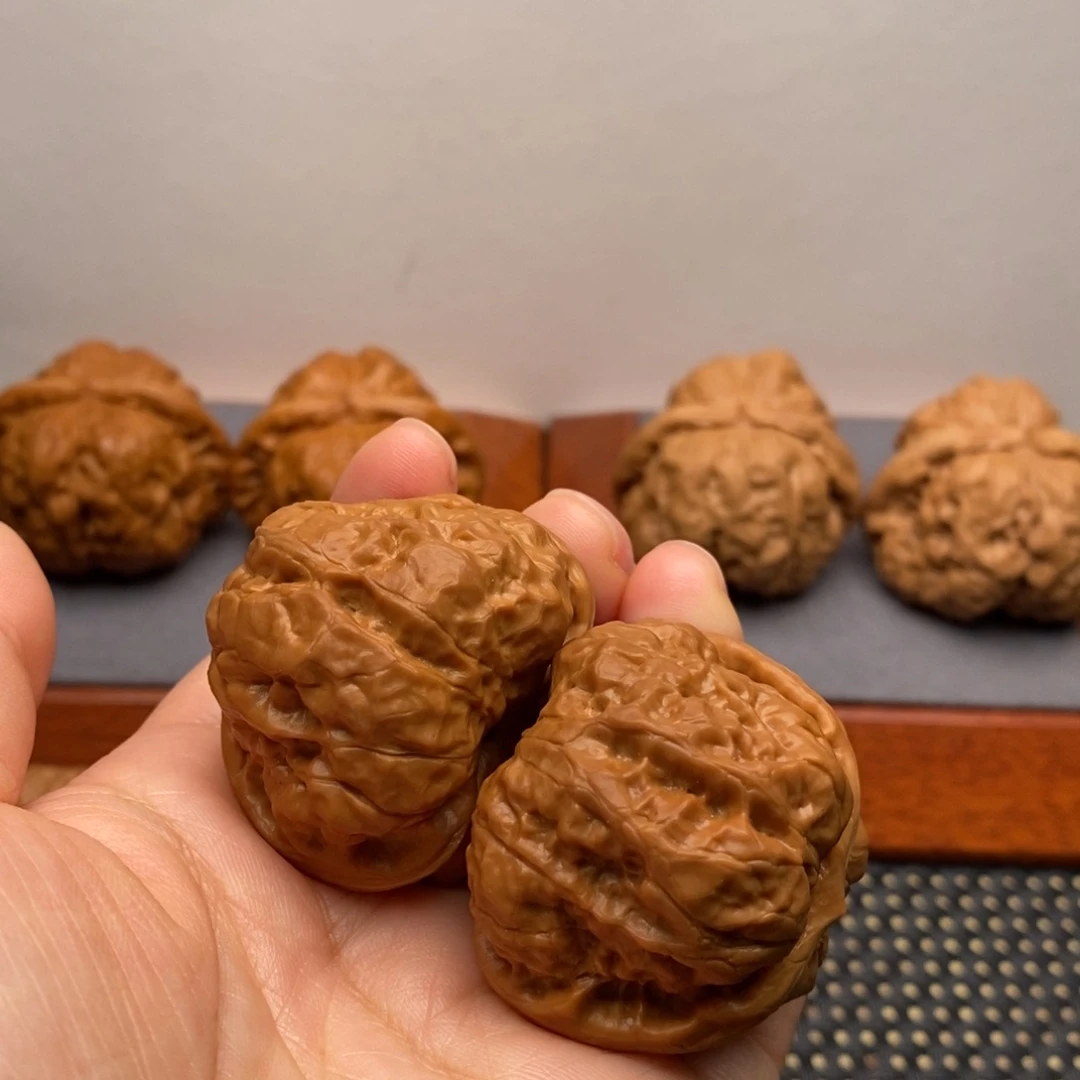 把件文玩核桃边40左右