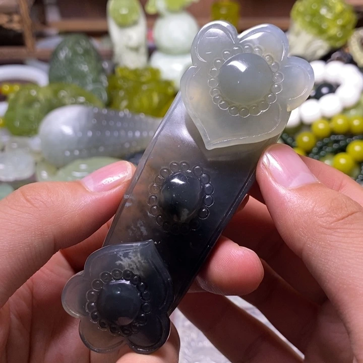 岫玉未镶嵌岫玉颈饰