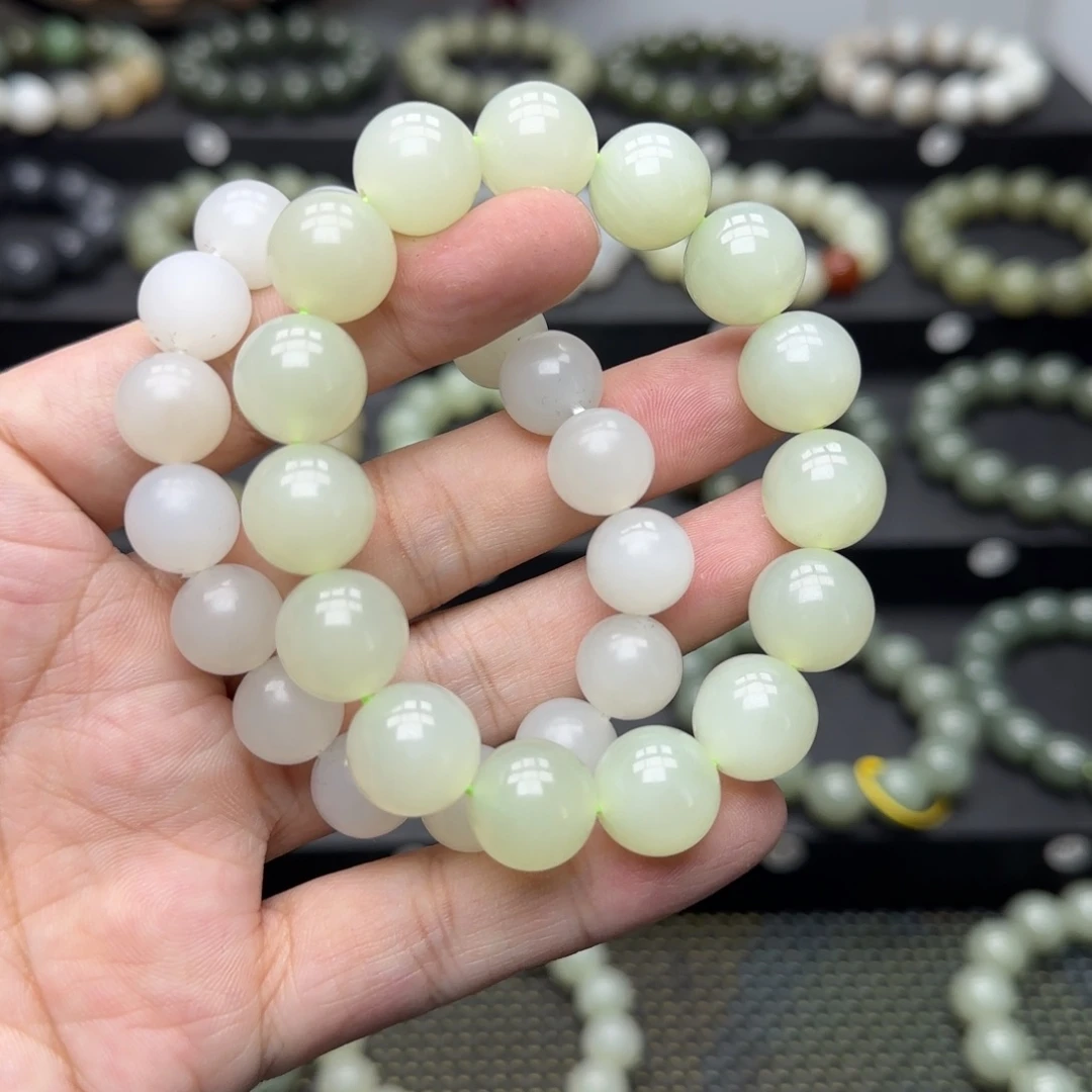 和田玉手链未镶嵌王*两条