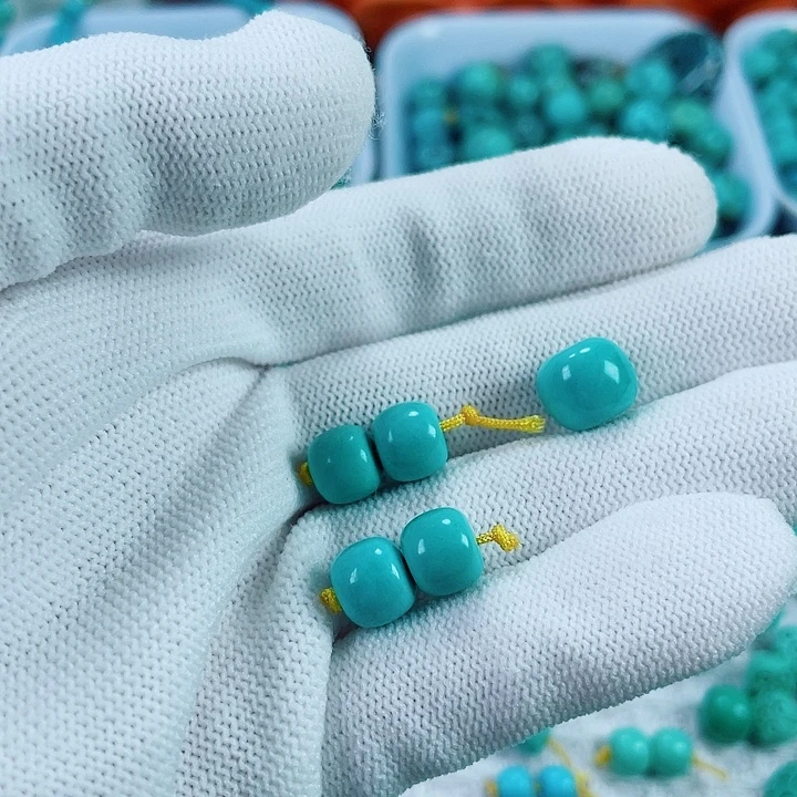 ****哥南红玛瑙未镶嵌珠宝奇石