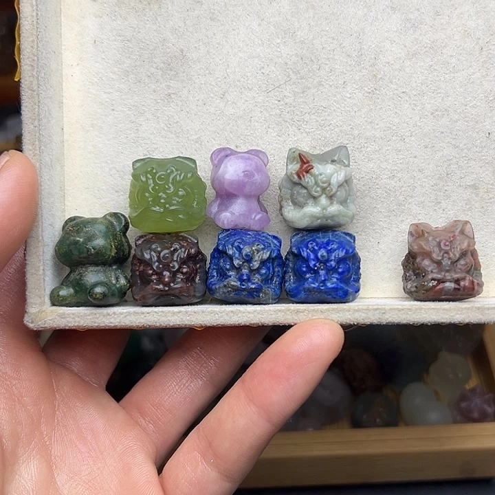 石材醒狮小白通孔