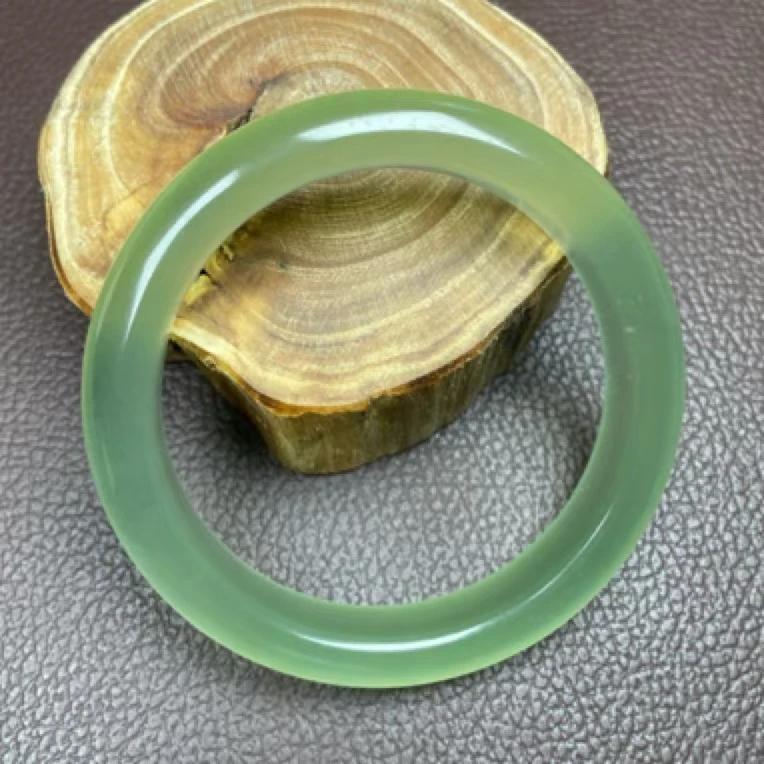 【抖音官方质检】纯天然湖水绿蛇纹石玉手镯赠平安扣多样性拍一发一