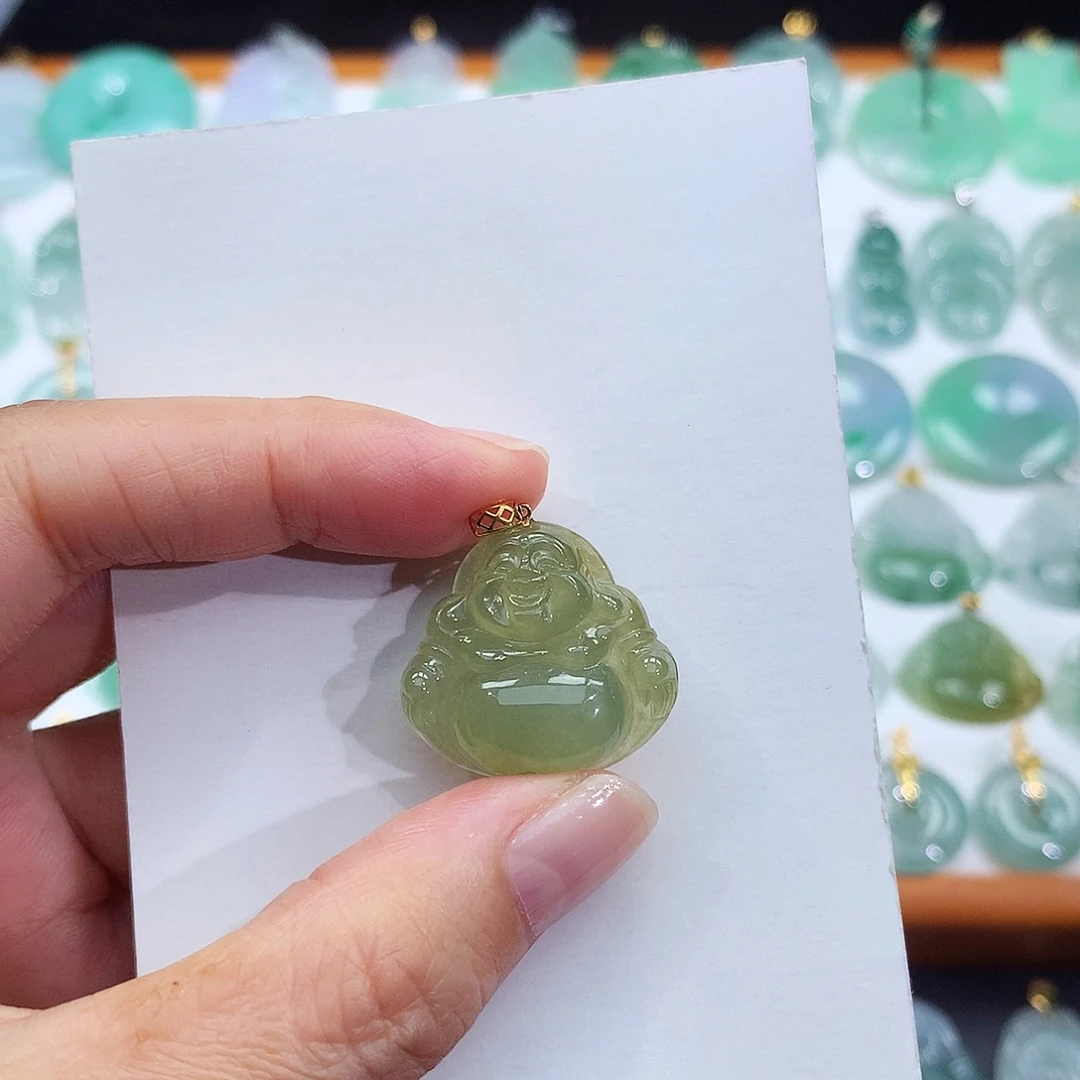 颈饰18K金镶嵌翡翠翡翠吊坠