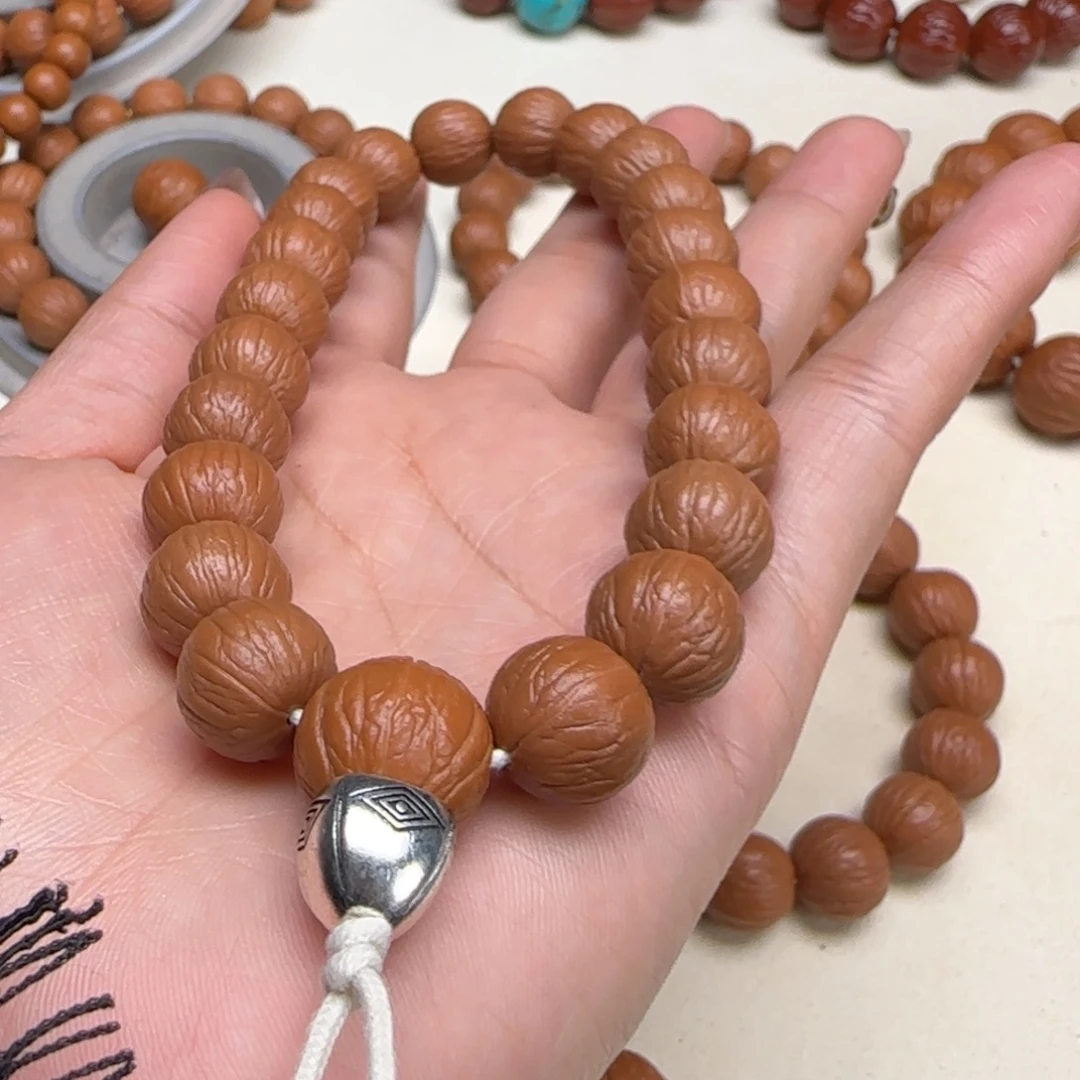 冠***帅吊坠猴头核桃12.6三围同尺