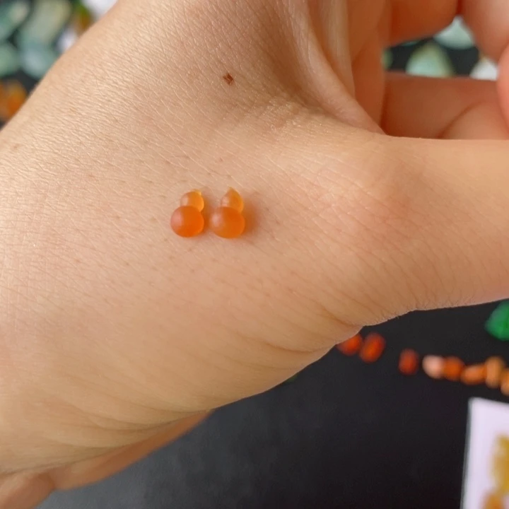 定制翡翠未镶嵌葫芦