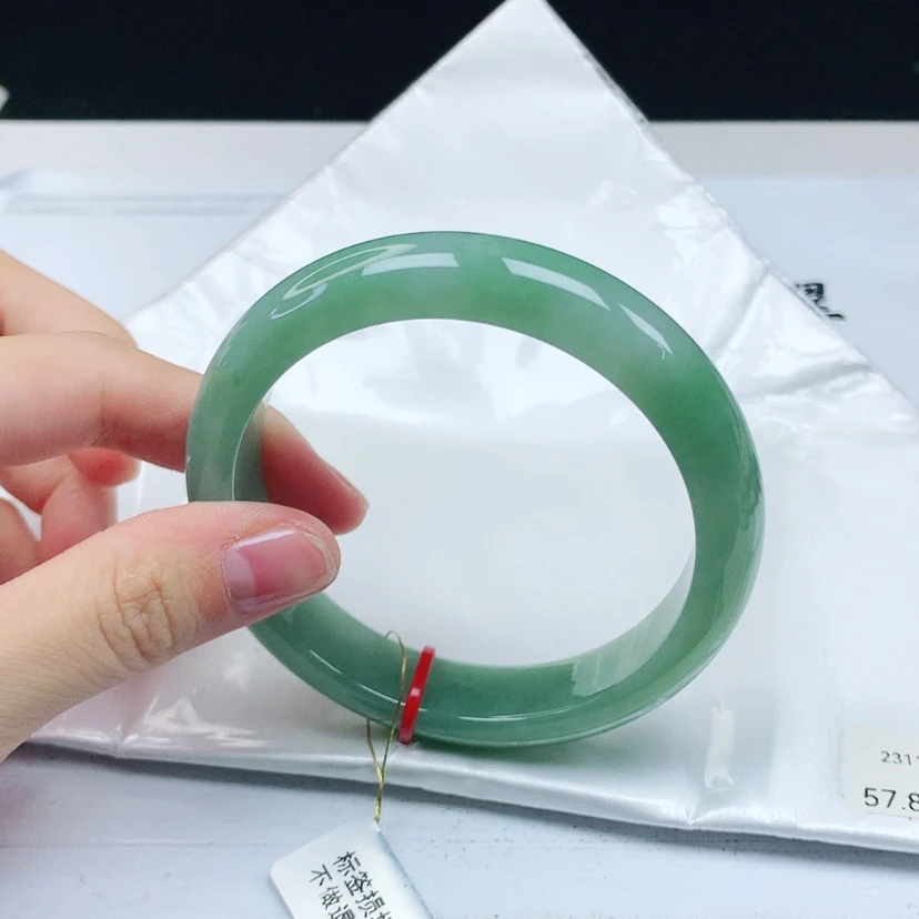 【闪购商品】翡翠手镯未镶嵌缅甸天然a货手镯57+