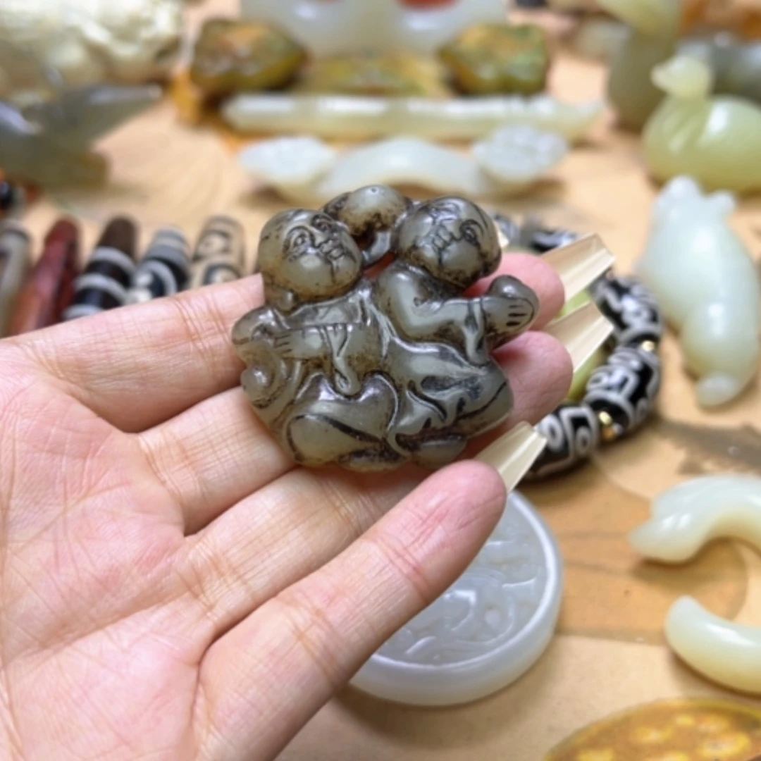 【闪购商品】蛇纹石玉颈饰未镶嵌