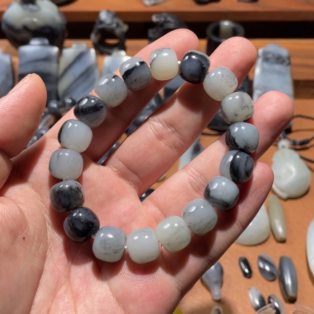 和田玉手串未镶嵌桀**空