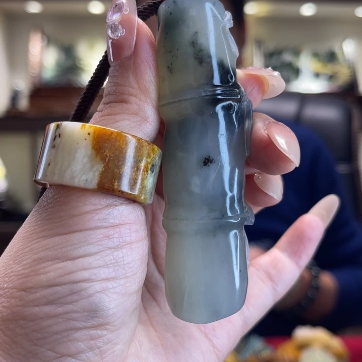 蛇纹石玉未镶嵌把件