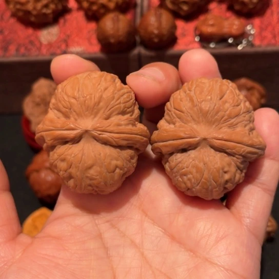 文玩核桃吊坠平谷元宝