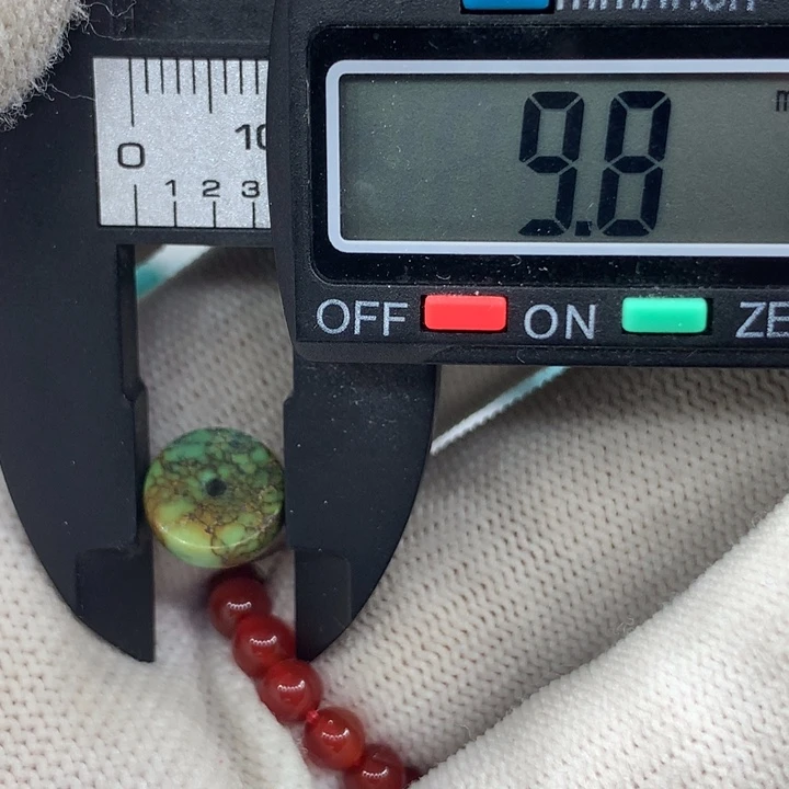 南红玛瑙配饰未镶嵌