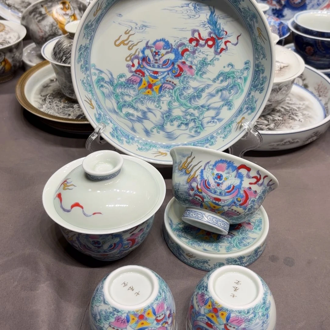 杯子M****景德镇陶瓷艺术展