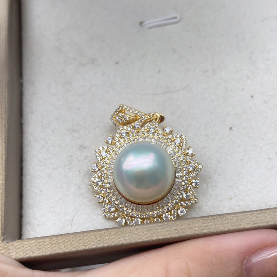 颈饰银S925镶嵌海水珍珠D27