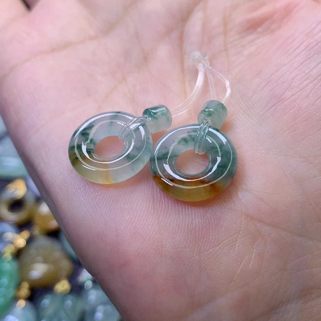 【闪购商品】吊坠(不含链)未镶嵌翡翠