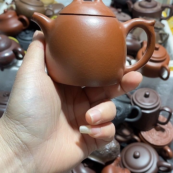 紫砂茶壶微瑕微笑