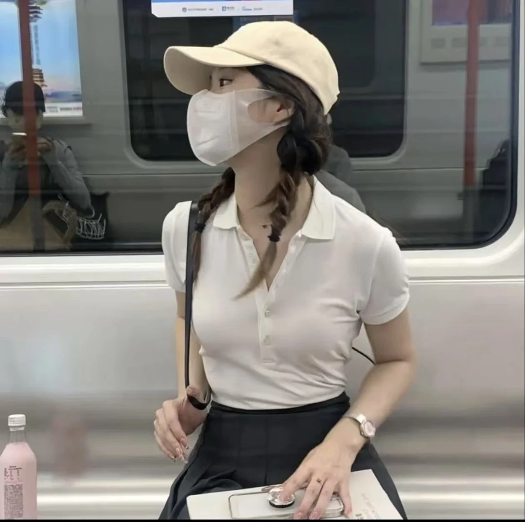 《海外撤单》小马经典五粒扣翻领polo衫  #2