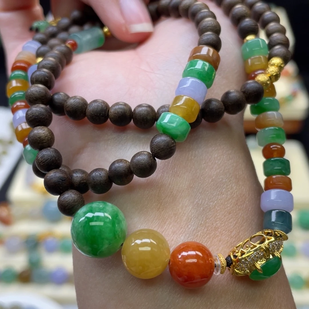 翡翠颈饰18K金镶嵌一串