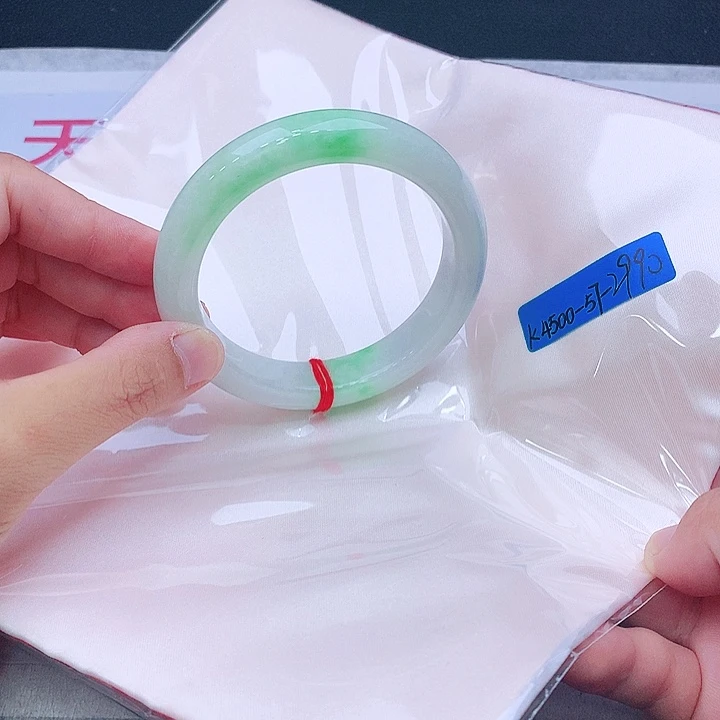 未镶嵌手镯翡翠翡翠