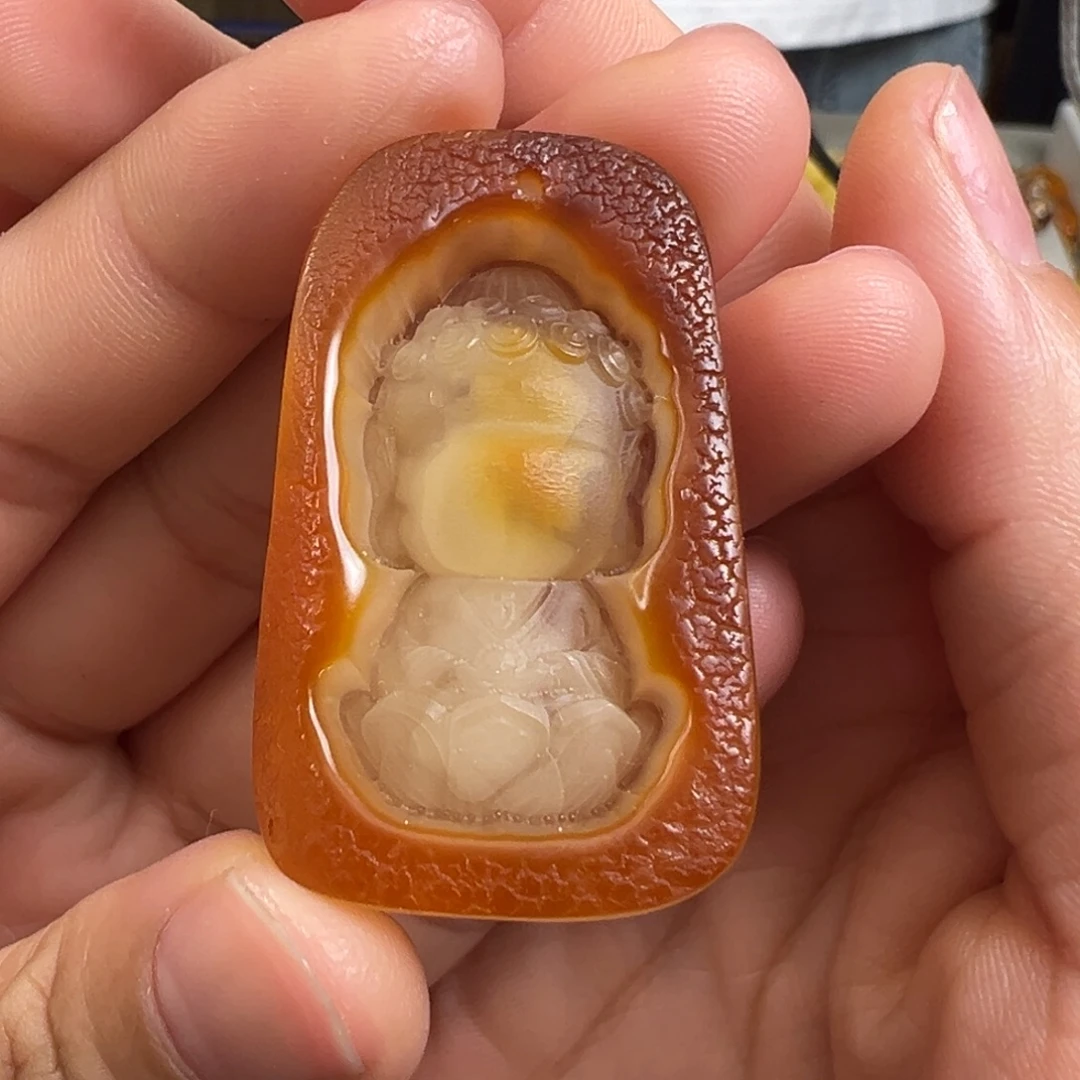 裸石蜜蜡未镶嵌蜜蜡