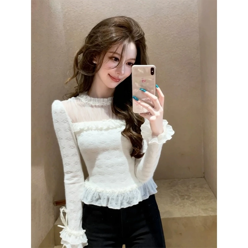 秋冬纯欲氛围感白色磨毛蕾丝打底衫女内搭设计感掐腰修身长袖上衣