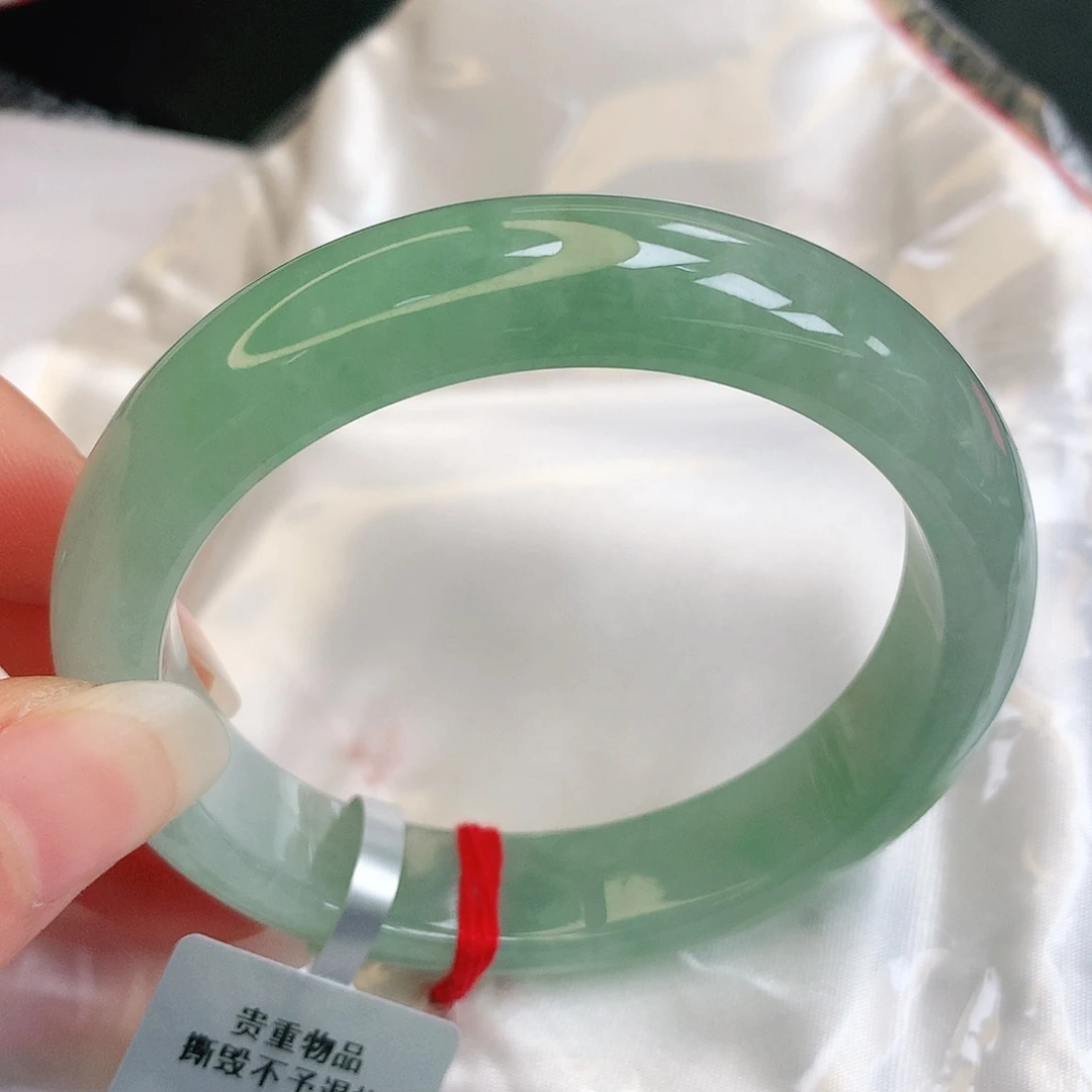 【闪购商品】翡翠手镯未镶嵌缅甸天然a货翡翠