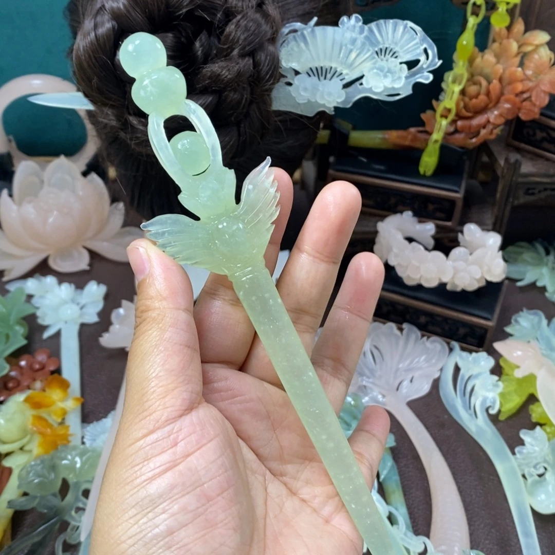 蛇纹石玉未镶嵌发饰