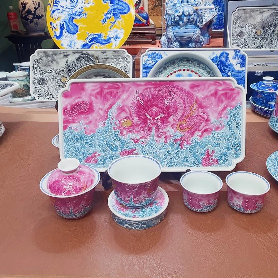 摆件景德镇陶瓷研究所工作的